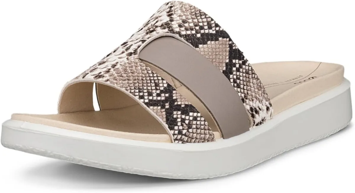 ECCO womens Flowt Oasis — Genuine Leather clog