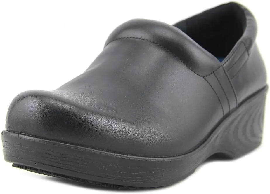 Dr. Scholl's Shoes Women's Dynamo Work Shoe — Genuine Leather clog