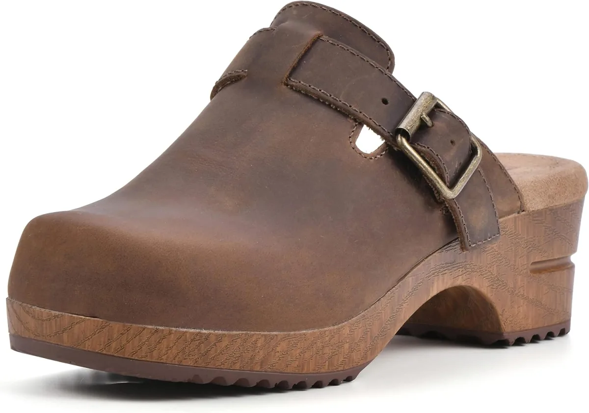 WHITE MOUNTAIN Shoes Behold Leather Clog — Genuine Leather clog